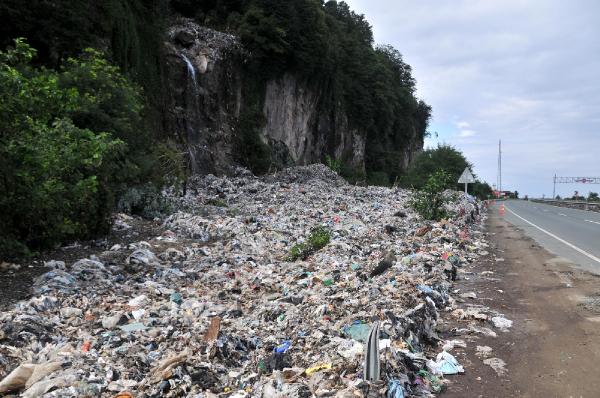 karadeniz sahil yolu cok deposu  5